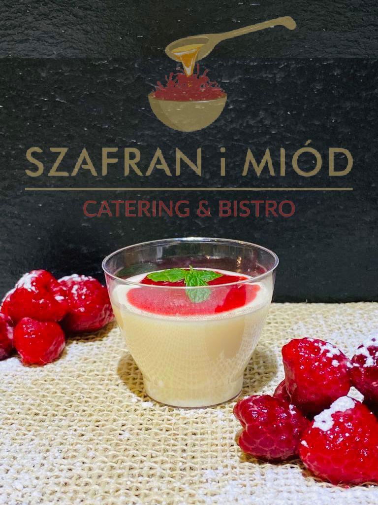 Panna Cotta z sosem malinowym